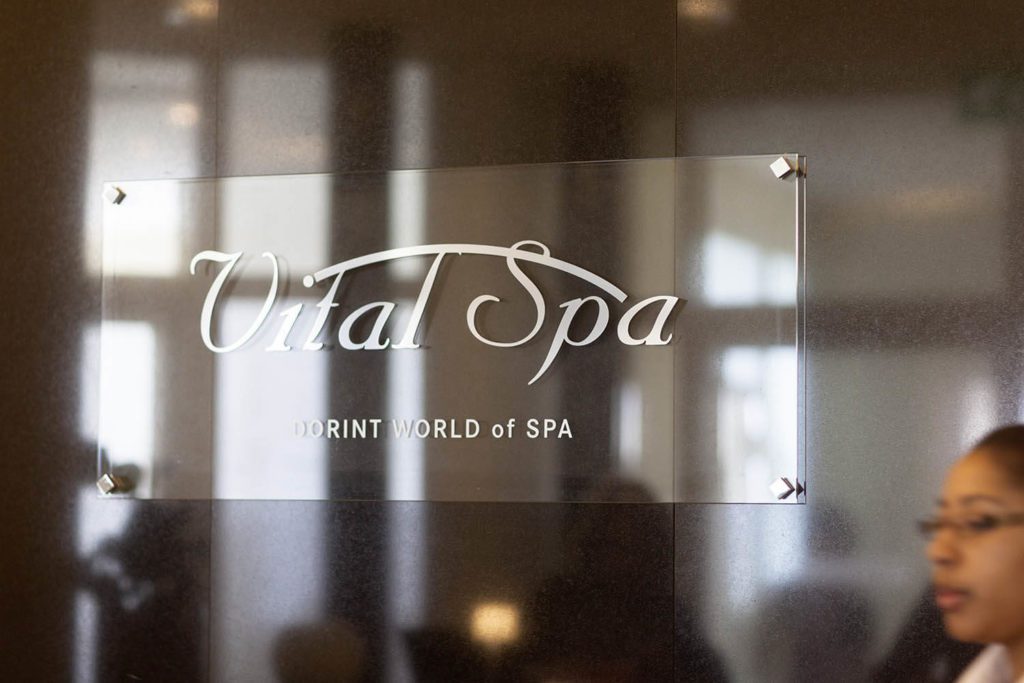 Gemütlicher Spabereich zum Entspannen während der Therapie